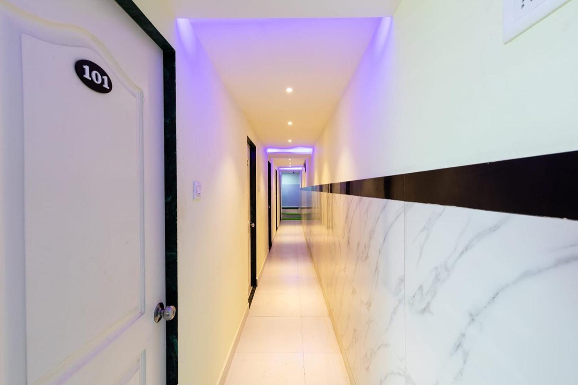 Hotel Shera Residency 孟买 外观 照片